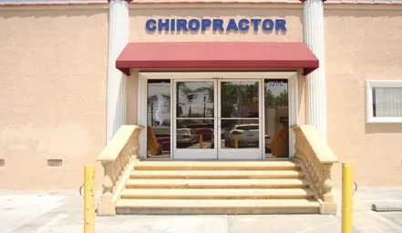 Maya Chiropractor in San Fernando Valley Picture 5