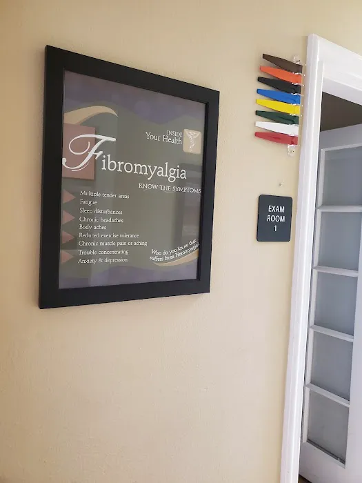 Maya Chiropractor in San Fernando Valley Picture 4