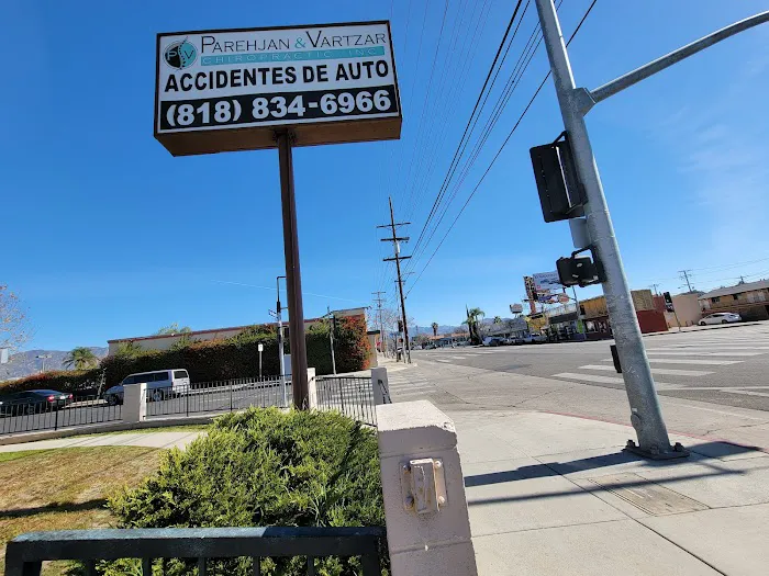 Parehjan & Vartzar Chiropractic Inc. Picture 4