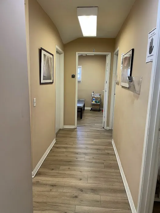 Parehjan & Vartzar Chiropractic Inc. Picture 9