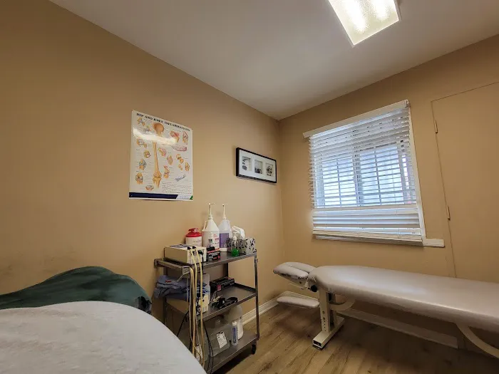 Parehjan & Vartzar Chiropractic Inc. Picture 10