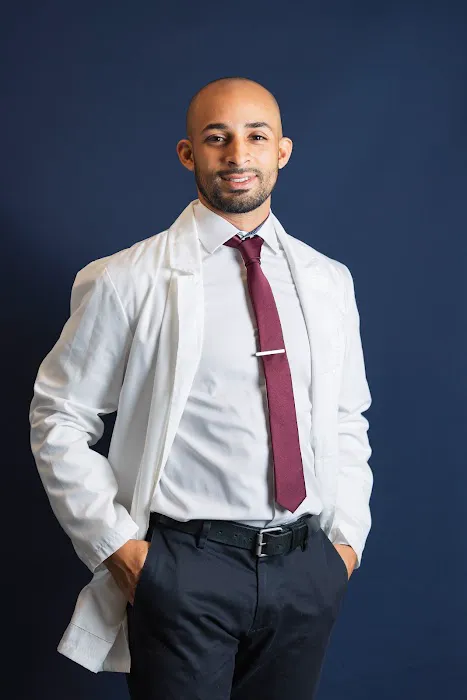 Campeón Chiropractic - Christian R. Pinto, DC Picture 3