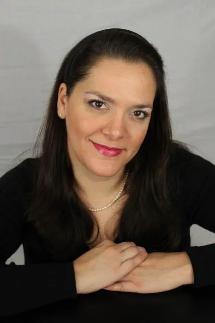 Deborah Ben-Shah, D.C. - Woodland Hills Chiropractor and Menopause Coach Picture 2