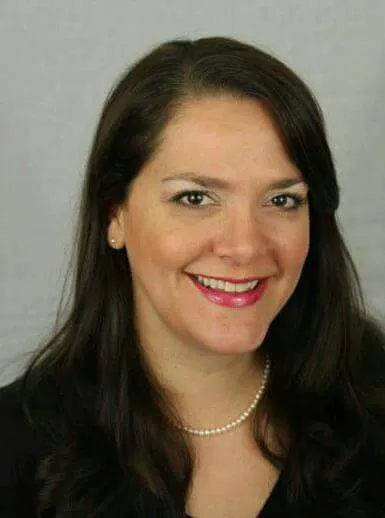 Deborah Ben-Shah, D.C. - Woodland Hills Chiropractor and Menopause Coach Picture 1