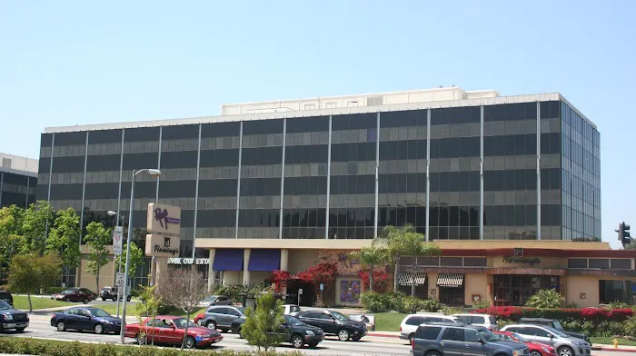 ChiroWorks - Dr. David Van, DC Picture 3