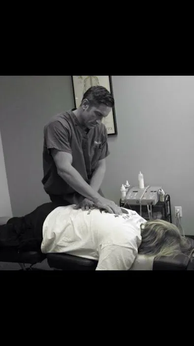 Community Chiropractic Health Centre Dr. Billy Long Picture 1
