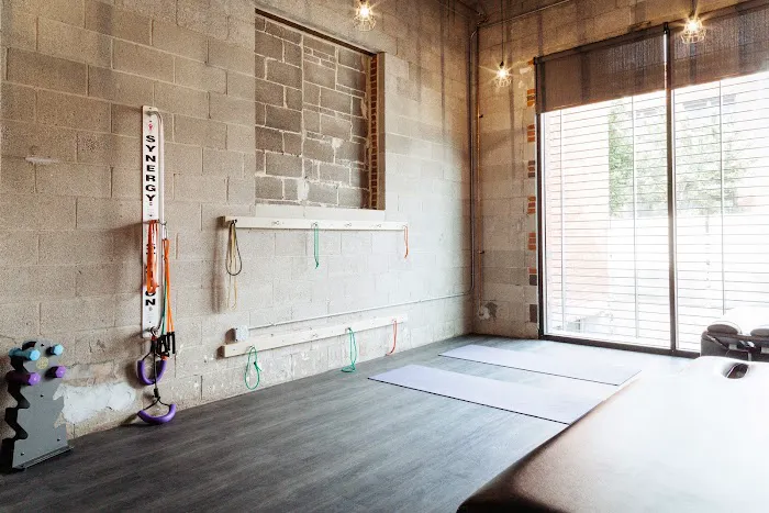 Crossroads Chiropractic and Wellness Center Picture 9