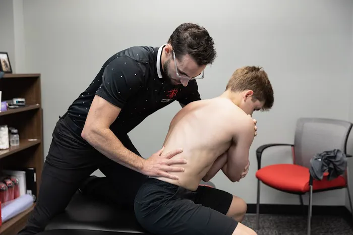 F.I.T. Muscle & Joint Clinic Crossroads District (Chiropractic) Picture 8