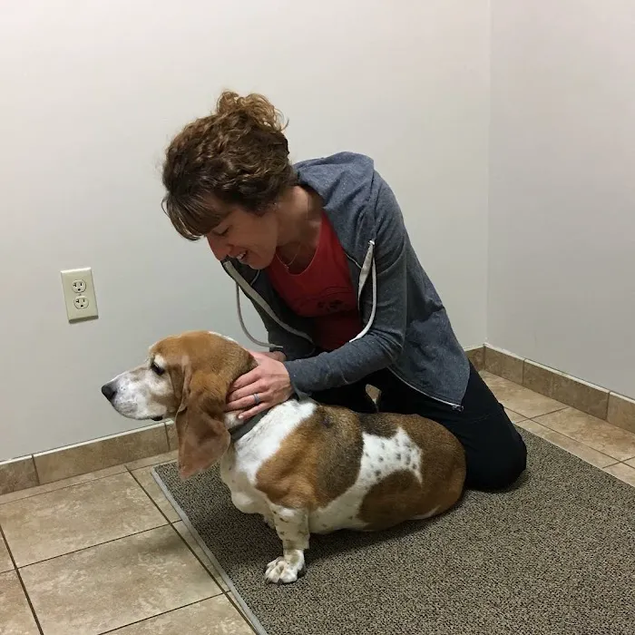 Dr. Emily McLeod Picture 3