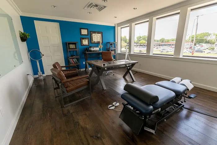 Method Chiropractic & Physical Medicine Picture 3
