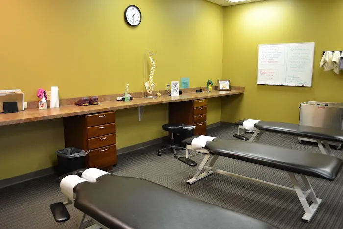 Inner Health Chiropractic - E Broad Picture 1