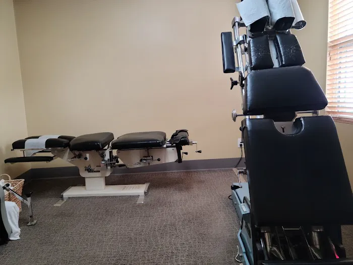 Hilltop Wellness & Chiropractic Picture 1