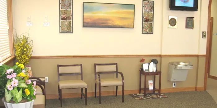 Wieging Chiropractic & Physical Medicine Picture 1