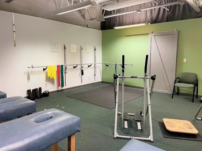 Spine & Sports Chiropractic Picture 10