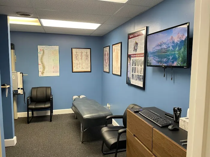 Complete Wellness Chiropractic Picture 8