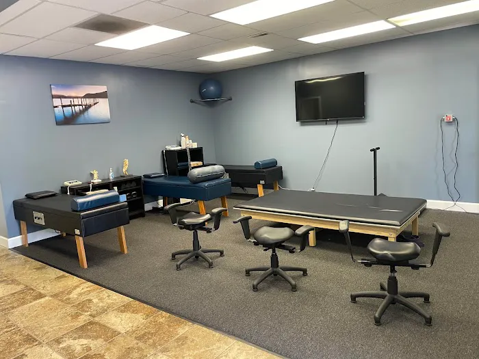 Complete Wellness Chiropractic Picture 9