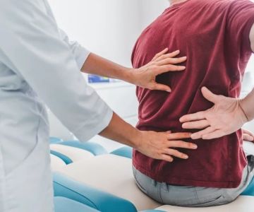 The Truth About Back Pain Relief and What Chiropractors Recommend