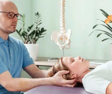 Best Chiropractic Treatments for Headaches According to Experts