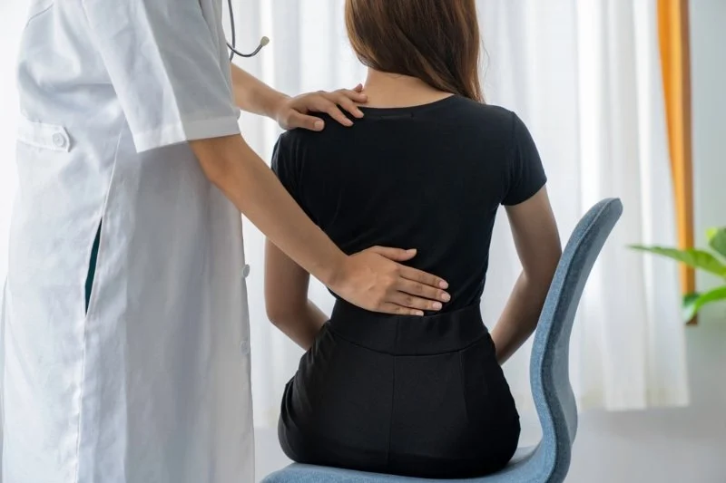 Is Chiropractic Stretches Affecting Your Daily Life? Here's How a Chiropractor Can Help