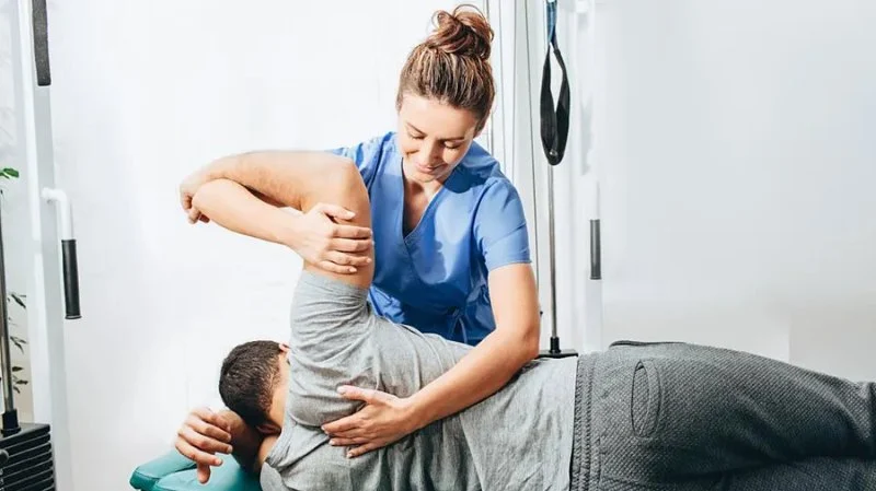 Everything You Need to Know About Chiropractic Stretches from a Chiropractic Perspective