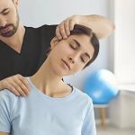 Understanding the Connection Between How Chiropractors Treat Migraines and Your Spine