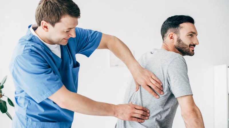 How Chiropractors Help With Chiropractic Myths and Why It Works