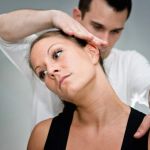 How Chiropractors Help With Migraines and Why It Works – A Natural Treatment Option