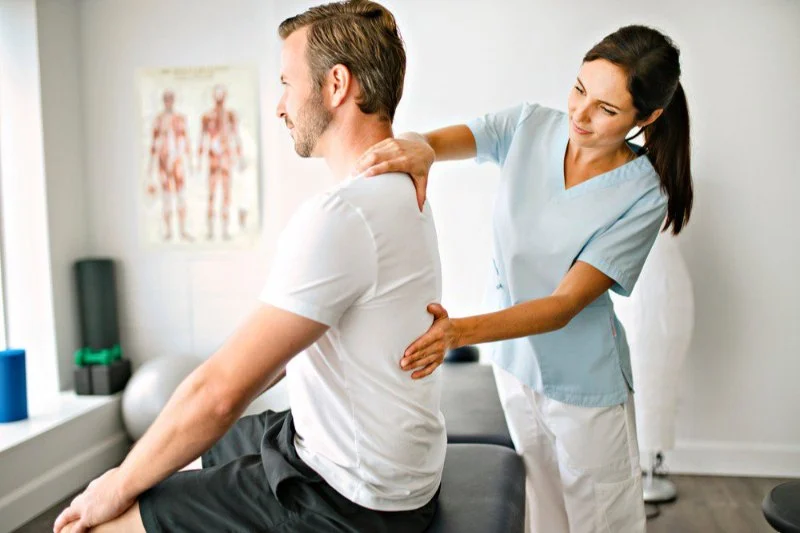 Expert Tips for Managing Chiropractic vs Physical Therapy Naturally with Chiropractic Care