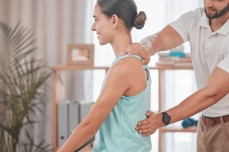 Relieve Ergonomics and Spinal Health Without Medication – Chiropractor Approved Methods