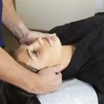 What Causes Migraines and How Chiropractors Treat It