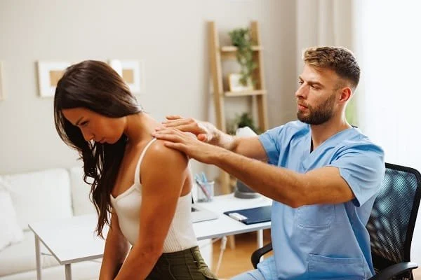 Is Natural Pain Management Affecting Your Daily Life? Here's How a Chiropractor Can Help