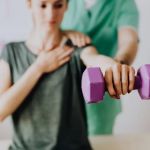 How to Relieve Pain with Chiropractic vs Physical Therapy Without Medication – Chiropractor Approved