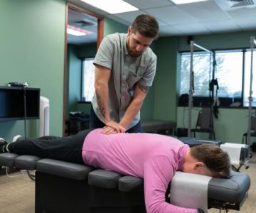 Chiropractic Solutions for Sciatica: Alleviating Leg Pain Through Spinal Care