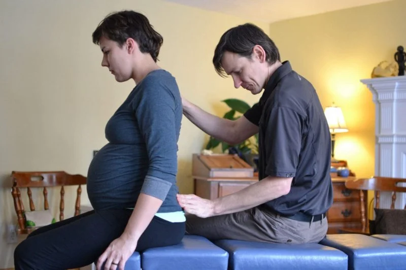 How to Relieve Pregnancy and Chiropractic Without Medication – Chiropractor Approved