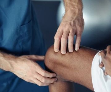 Chiropractic Approaches to Managing Knee Pain and Joint Issues - A Holistic Solution
