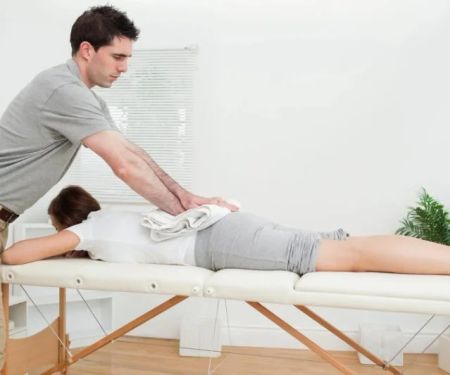 How Chiropractors Treat Nerve Impingement and Sciatica
