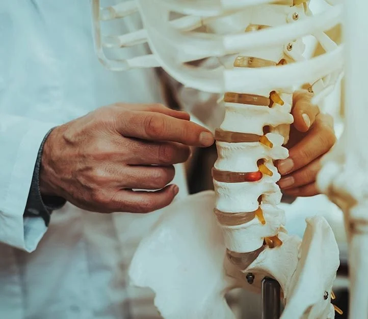 Chiropractic for Treating Herniated Discs and Spinal Injuries