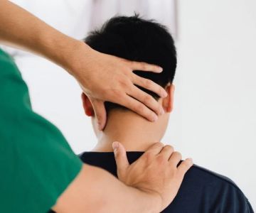 Chiropractic Methods for Treating Whiplash After an Auto Accident