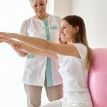 How to Find a Chiropractor That Treats Parkinson’s Patients with Balance Exercises