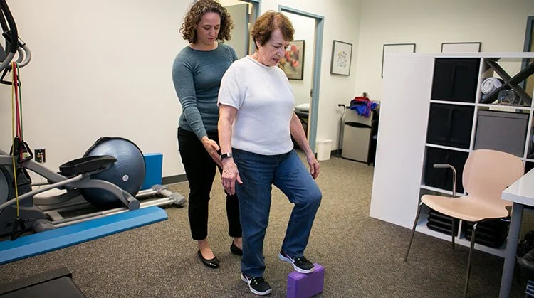How to Find a Chiropractor for Parkinson’s Balance Exercise Care