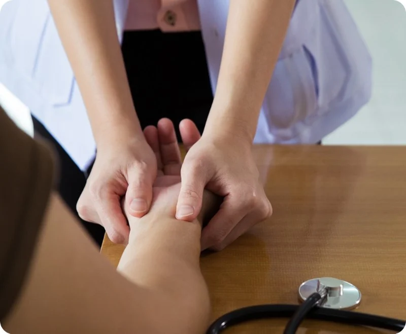 Chiropractic for Librarians with Carpal Tunnel Relief & Care Guide