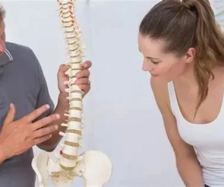 Can a Chiropractor Help With Intervertebral Disc Degeneration? What Patients Should Know