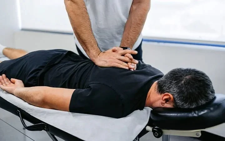 How to Choose the Right Chiropractor for Your Specific Back Problem
